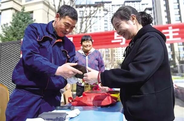 党建引领接诉即办