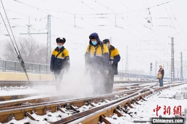 天津迎今冬首场降雪