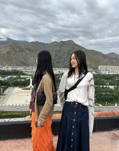 李连杰15岁漂亮女儿曝光