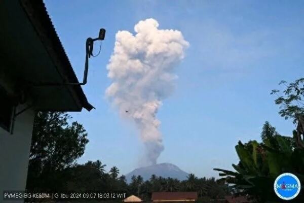 印尼火山喷发活跃