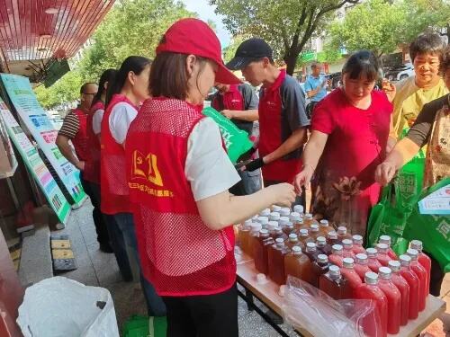 党建引领社区合伙人赋能心成长